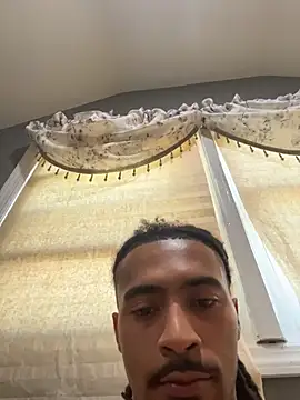 Živý XXX chat Mellyj053