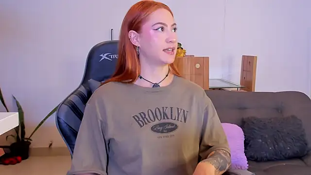 Amypond__'s Live XXX Chat