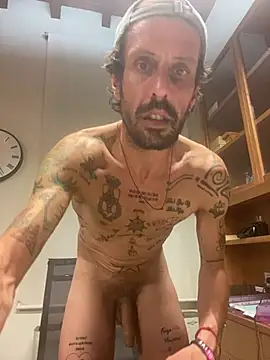 alex238423 live XXX chat