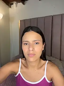 Ellie-Bite's Live XXX Chat