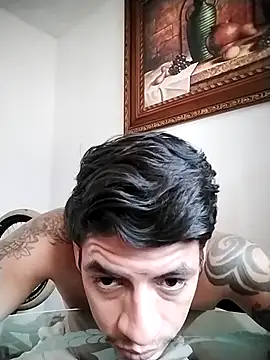 צ'אט XXX בשידור חי של Astrape
