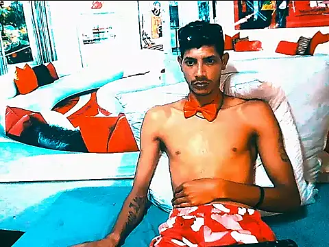 IndianSavageMale Webcam Show