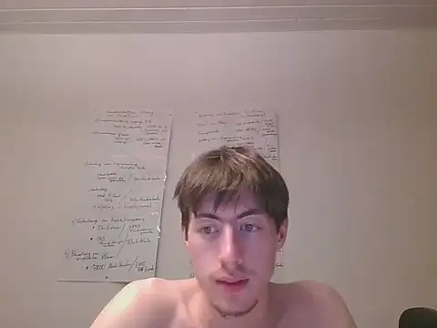 XXX chat uživo modela VelvetRagottiOG
