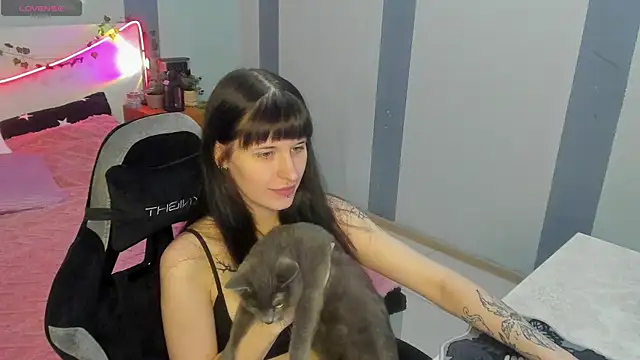 Mimi_Succub's Live XXX Chat