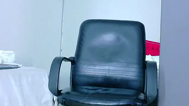 Chat +18 de CassandraWhite ao vivo