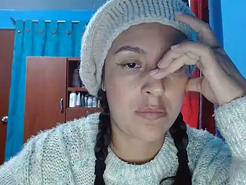 XXX chat uživo modela SarahFriendly