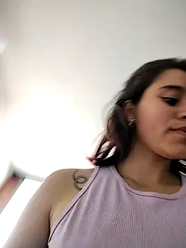 Akhanex01's Live XXX Chat
