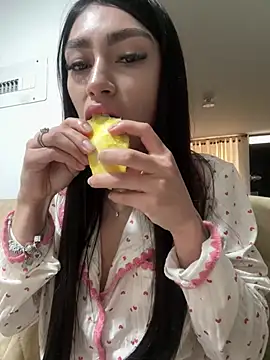 دردشة Bonny_Eva الجنسية المباشرة