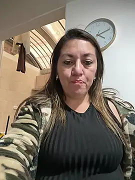 SCARLET-20 live XXX chat