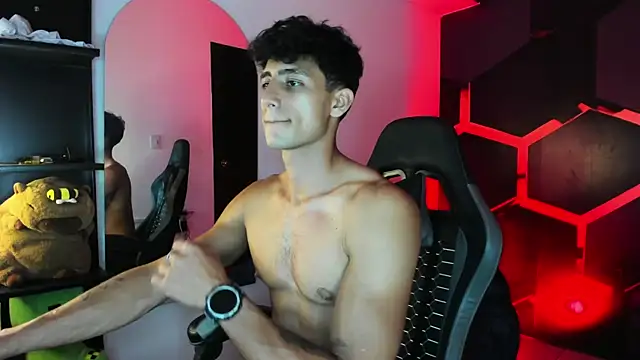 Chat XXX en directo de MaxiimoRomano_
