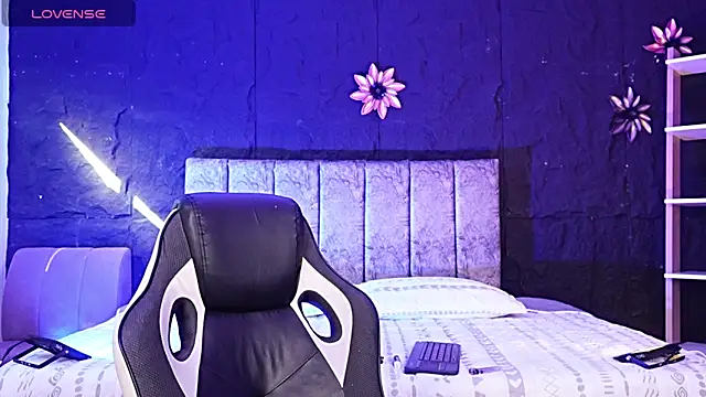 צ'אט XXX בשידור חי של LiamDeep