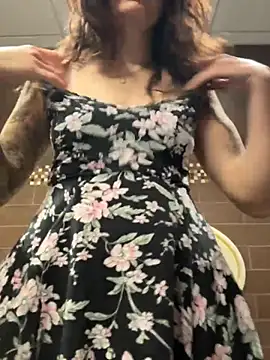 BeautifulMesss' Live XXX Chat