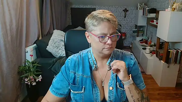 bigtits4you Chat XXX in diretta
