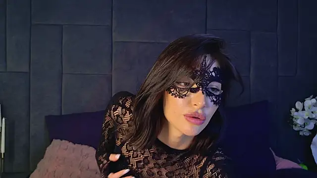 Nyxie_Black Chat XXX in diretta