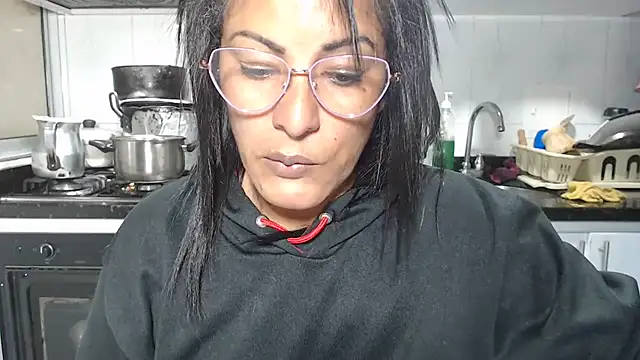 kateleyagrey élő XXX-chatje