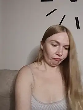 KisaVixen's Live XXX Chat