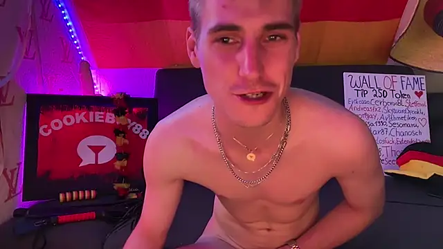 Cookieboy88 live XXX chat