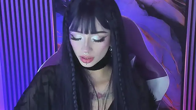 chloe_jacksonn Adlı Modelin Canlı XXX Sohbeti