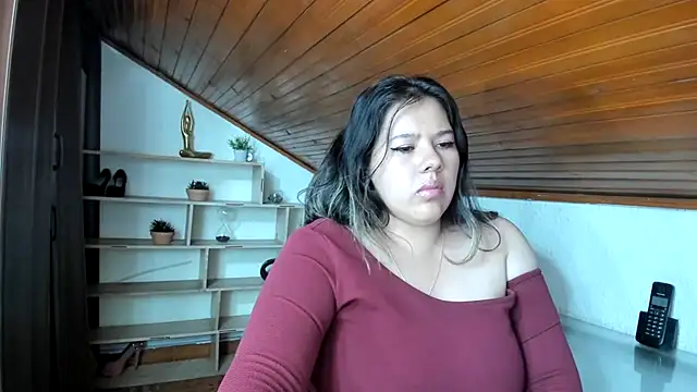 Chat XXX ao vivo de LinaBrowm
