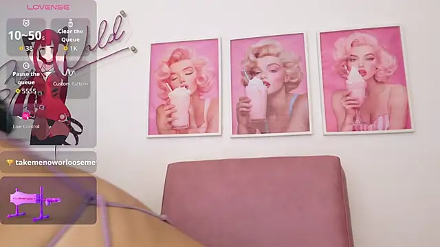 Adele_LatinLady live XXX chat