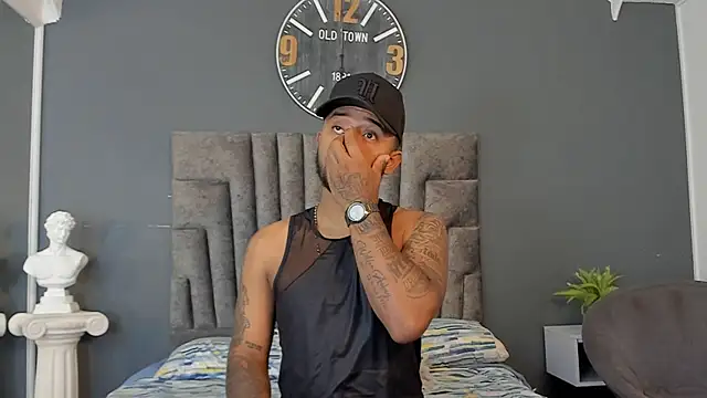Robin_Rief live XXX chat