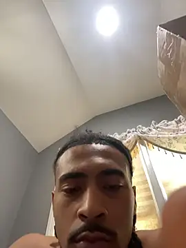 צ'אט XXX בשידור חי של Mellyj053