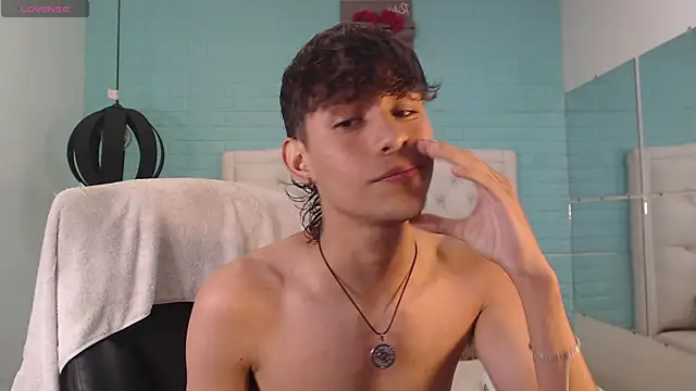 DraxBlade09 Live XXX Chat