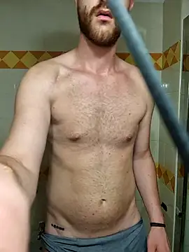 simo1097 Chat XXX in diretta