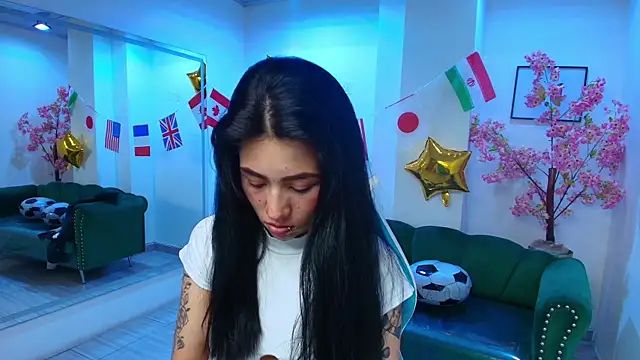 Rainy_doll's Live XXX Chat