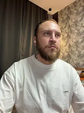 Živý XXX chat HermanFire