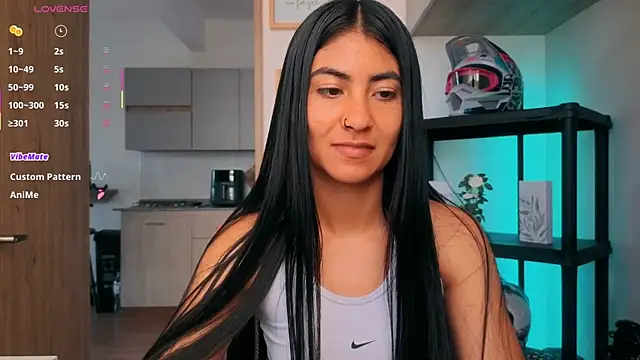 Chat +18 de Estefania_A ao vivo
