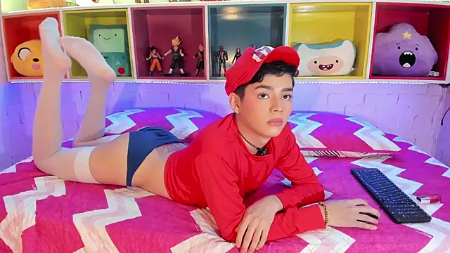 Maxi_little Chat XXX in diretta
