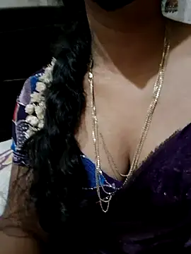 Chat XXX en directo de SubhadraTelugu