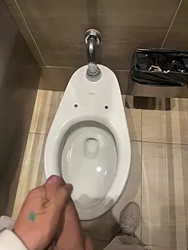 Онлайн чат XXX Thiago_Jones1