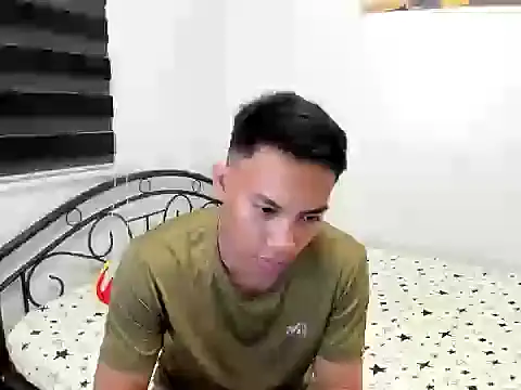 urfucker_vinz's Live XXX Chat