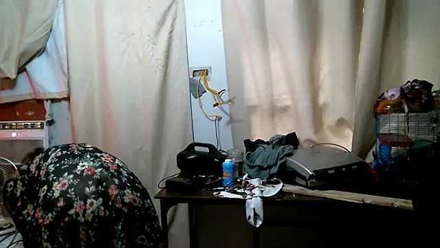 Živý XXX chat SexyB214