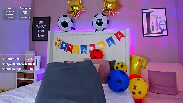 sarahyessica Chat XXX live