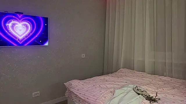 Between_Eeys 即時 XXX 聊天