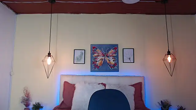 Megan_05_ Live XXX-Chat
