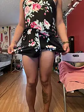 TranSexualJade95 XXX чат на живо