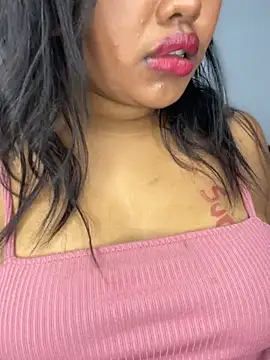 __Tamil_Hot_Chellakutty__ XXX чат на живо