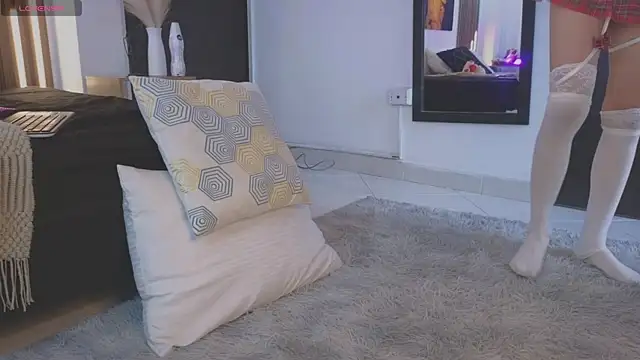 Sara_cutie_ Obrolan Langsung XXX
