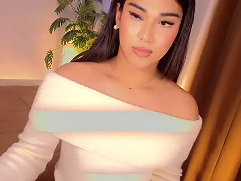 magnificent_kitana's Webcam Show