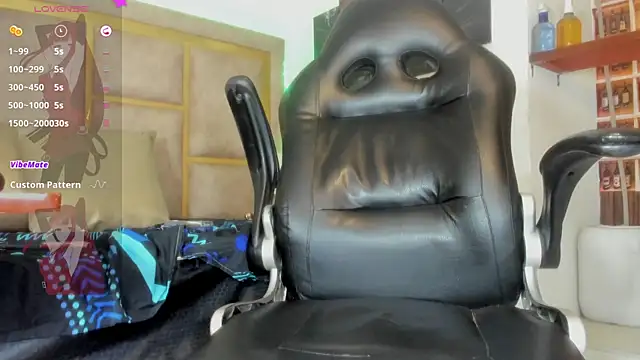 _Shirley_'s Live XXX Chat