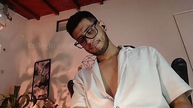 دردشة Colby_brown03 الجنسية المباشرة