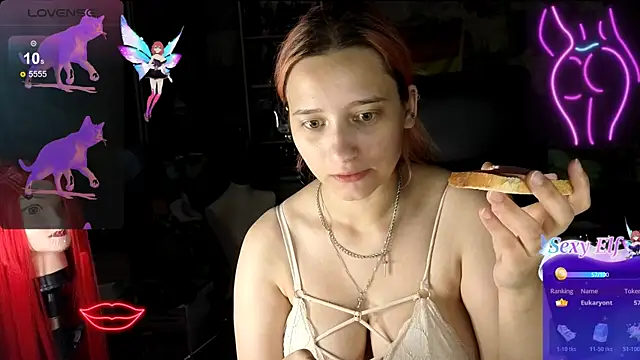 RachelPirce Chat XXX in diretta