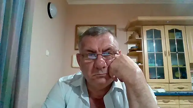 Chat XXX ao vivo de machomale3