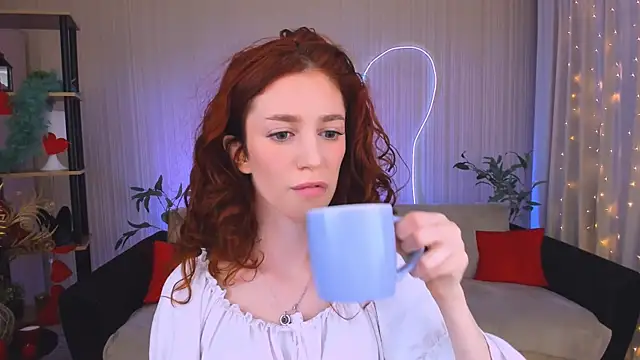 دردشة ChristinaConteeree الجنسية المباشرة