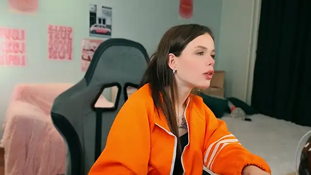 ginnyclub's Live XXX Chat