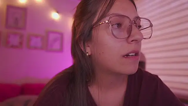 milly_kenner Live XXX-Chat